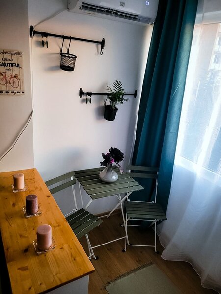 Drumul Taberei, Favorit,